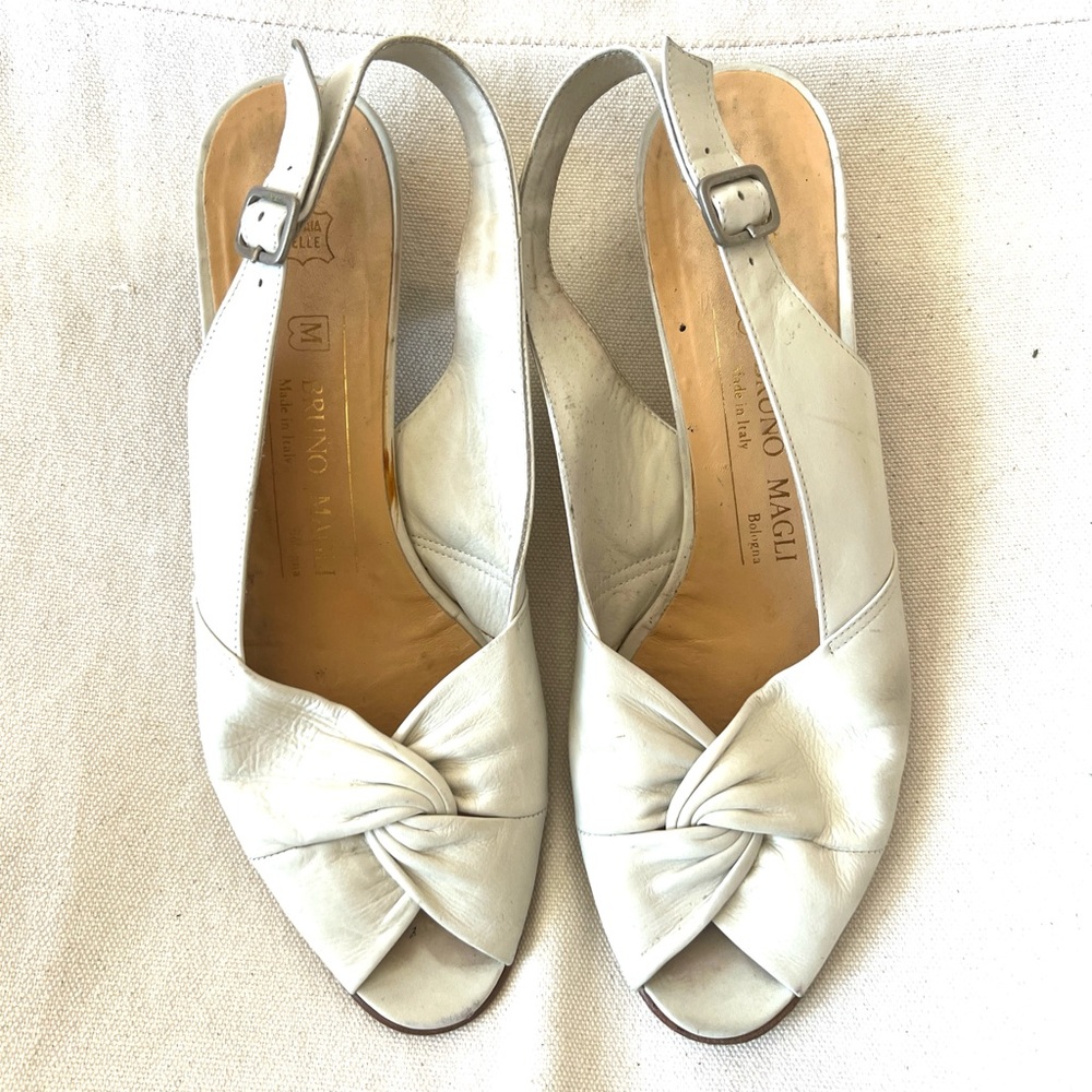 Bruno Magli Women's Cream Leather Slingback Knotted Peep-Toe Sandals